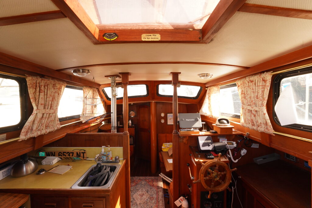 Cooper 353 Pilothouse Sailboat